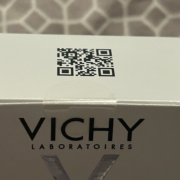 Sérum Liftactiv de Vichy au retinol pour rides profondes - Picture 4 of 4